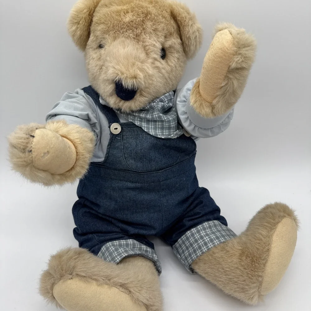 VANDERBEAR FAMILY NORTH AMERICAN BEAR CO. JOINTED TEDDY BEAR 20